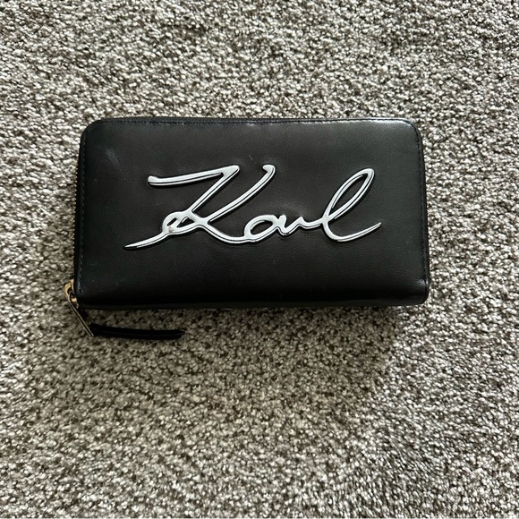Karl Lagerfeld Cursive Logo Women's Zip-Around Large Clutch Wallet R $148 - Picture 3 of 6